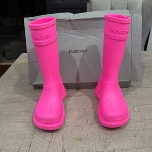 Balenciaga Woman's Neon Pink Tall Rain Boots 38/8